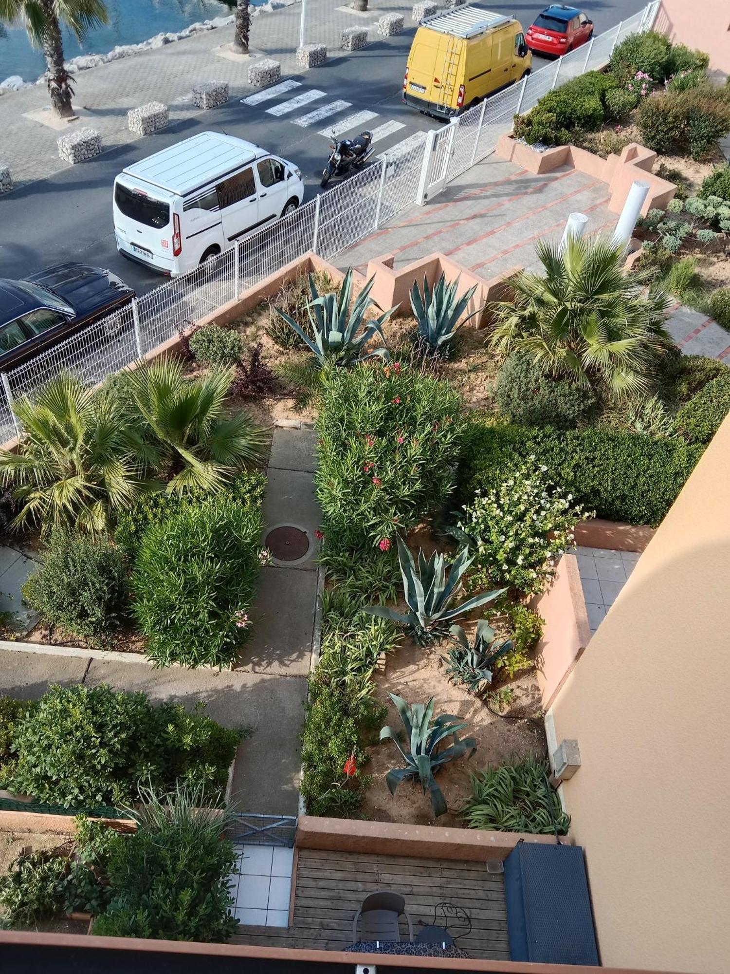 Gruissan Appartement Calme, Vue Sur Port De Plaisance -Clim, Empl.Parking Buitenkant foto